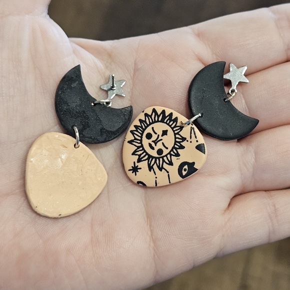 Witch Goth Dangle Earrings Halloween Handmade - Picture 10 of 11